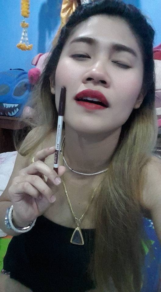 ทรูลิปดินสอเขียนขอบปากที่นุ่มที่สุด เขียนง่าย ติดทน ราคาไม่แพง สาวๆฮิตกันมาก