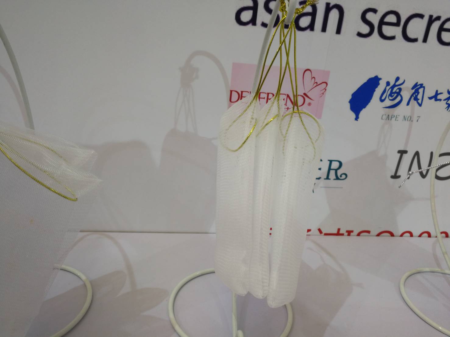 ถุงตาข่ายตีฟอง ถุงสบู่ ถุงโฟมล้างหน้า ถุงบรรจุภัณฑ์เครื่องำสอางค์