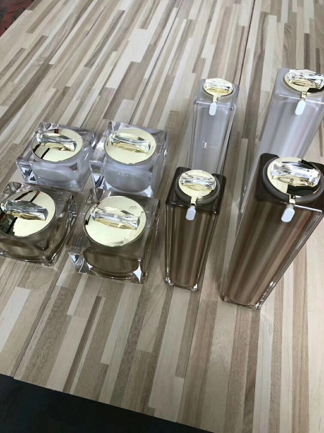 premium package (1) กระปุกครีม ขวดปั้มครีม พรีเมี่ยมแพ็คเกจจิ้ง